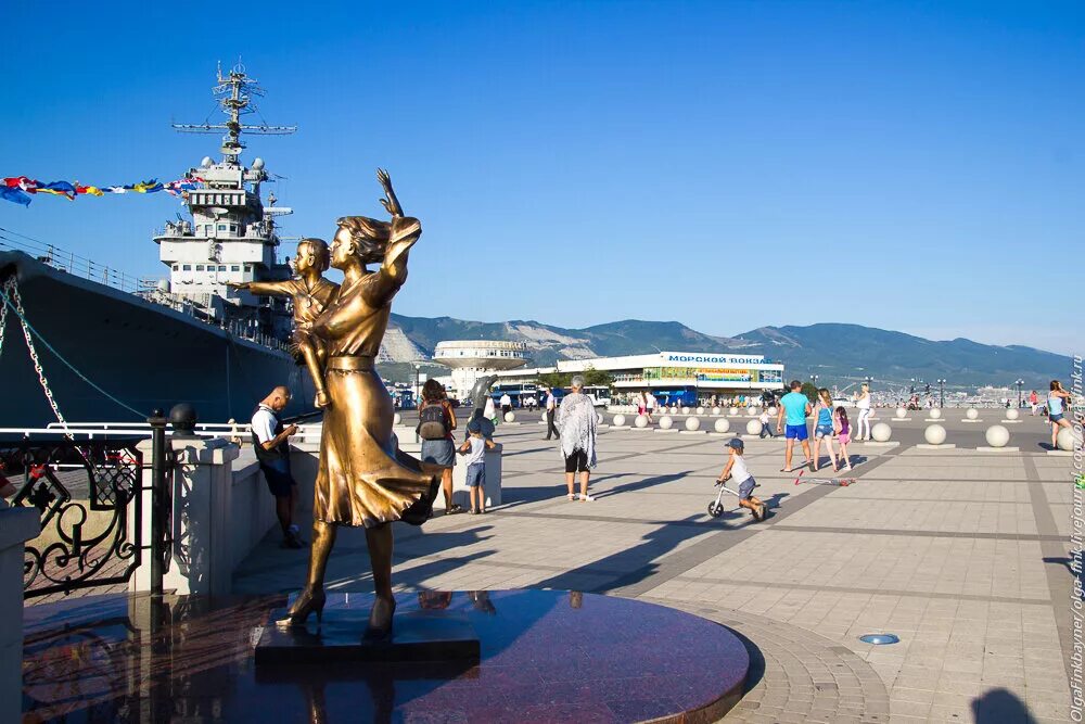 Новороссийский исторический музей-заповедник Новороссийск. Новороссийск достопримечательности. Город Новороссийск достопримечательности. Набережная Новороссийска достопримечательности. Новороссийск достопримечательности и развлечения