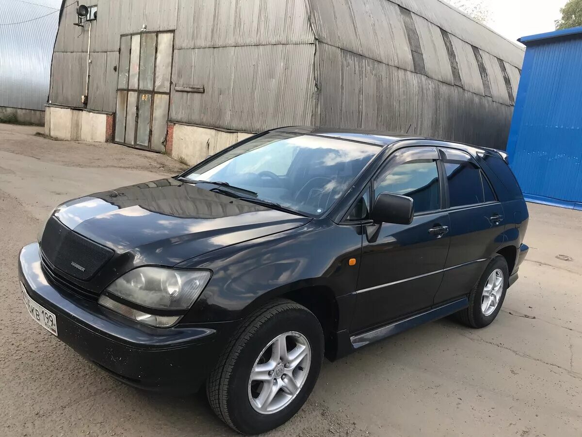 Харриер 98 год. Toyota Harrier 1998. Toyota Harrier 1998 чёрный. Harrier Toyota 2000 чёрные. Toyota Harrier 2002 черная.