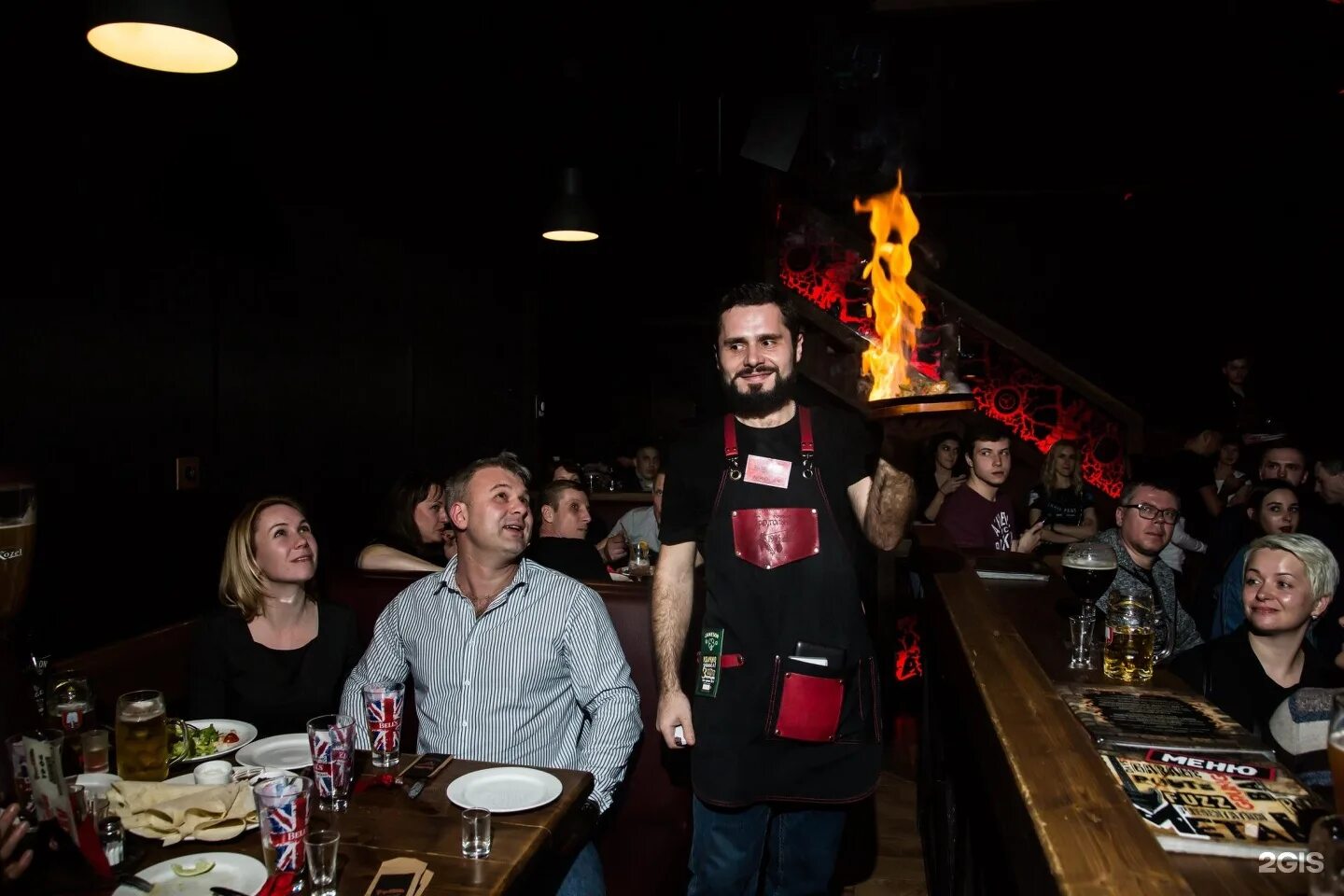 Бар треугольник сочи. Бар треугольник адлер. Кафе треугольник адлер. Бар треугольник адлер. Рок энд бар адлер.