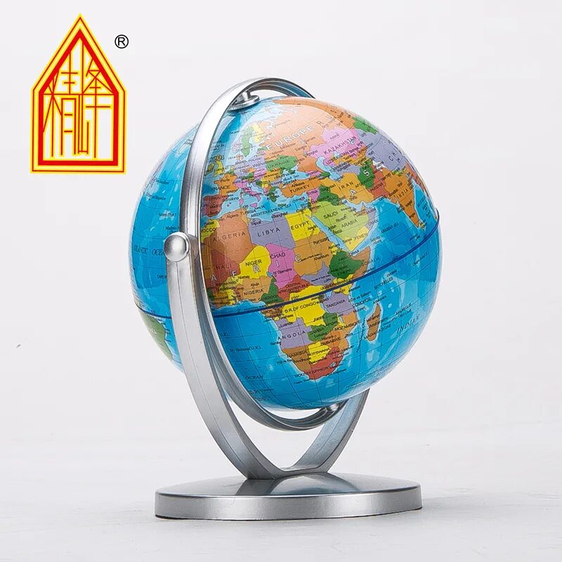 глобус на английском. глобус для маленьких. глобус канцтовары. школьник с глобусом. школа глобус.