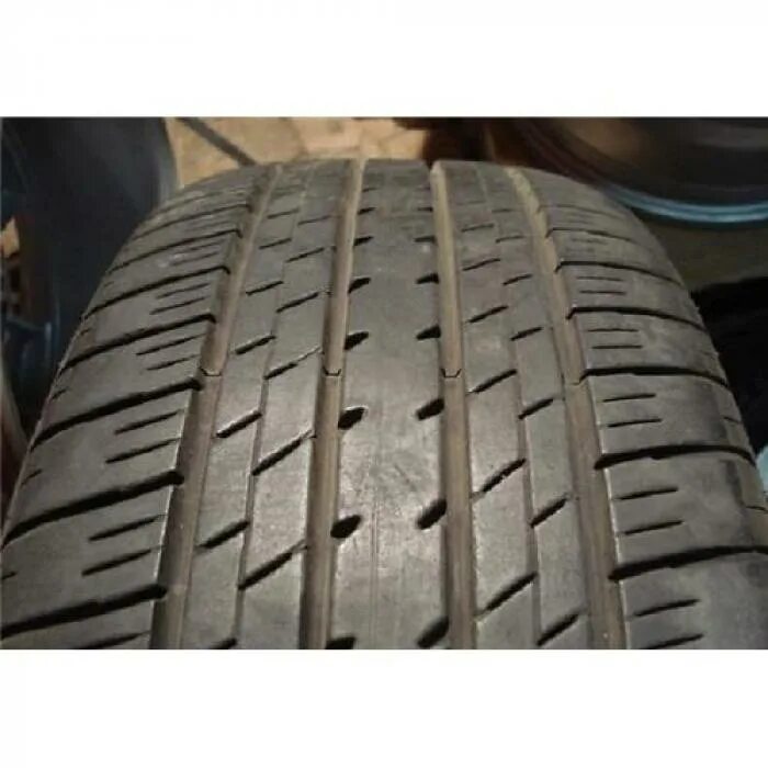 Шины 215 55 б у. Bridgestone Turanza er33. Bridgestone Turanza er370. Туранза резина 225 50 18. Bridgestone Turanza er33 летняя.