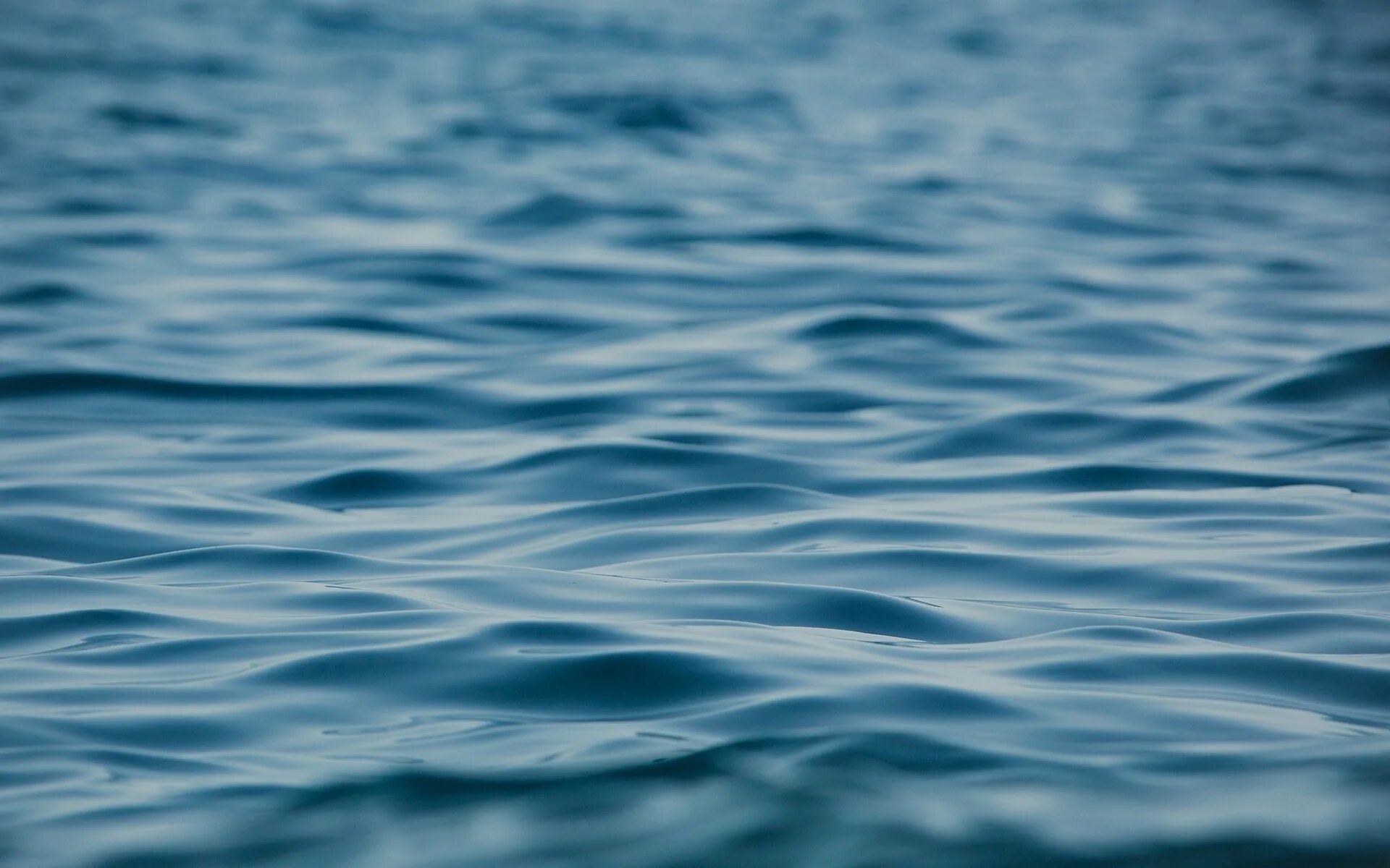Водная гладь. Водная гладь. Вода озеро. Водная гладь. Цвет водной глади.