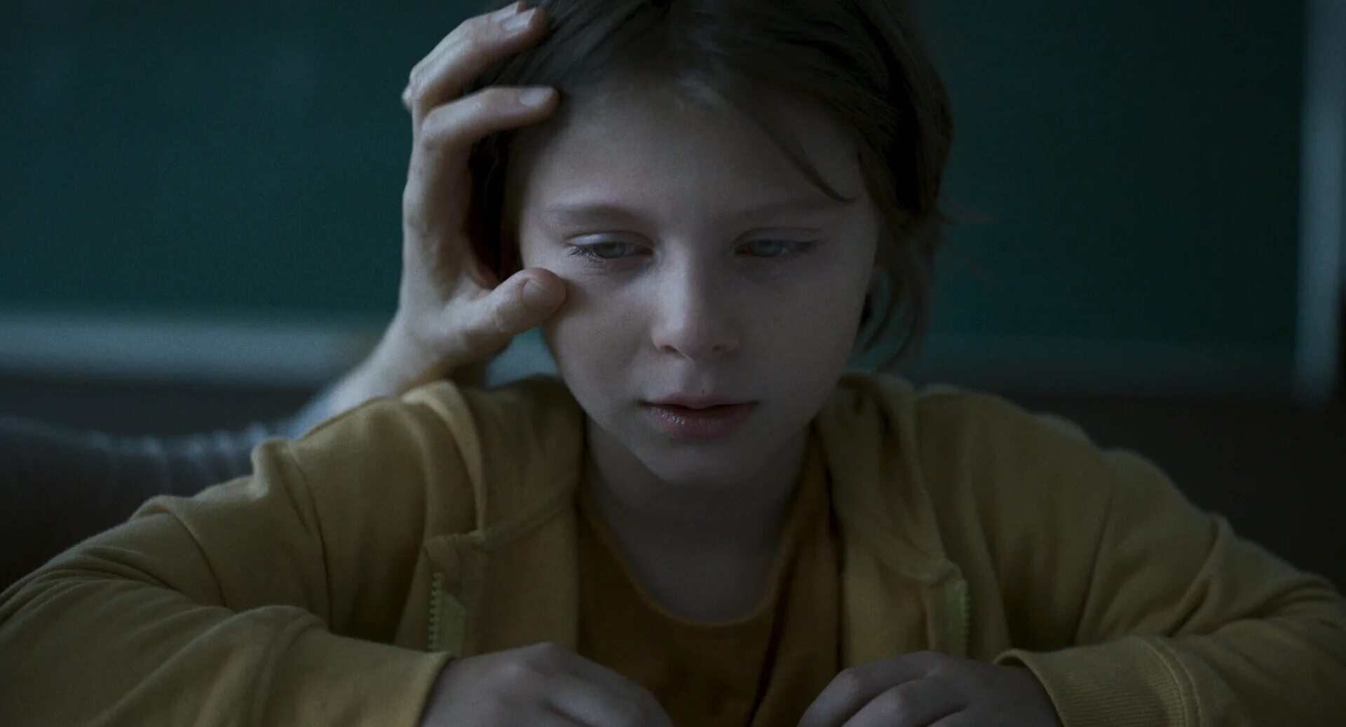 Невидимый мир 2007. Невидимый мир 2007. Невидимый мир the world unseen. Невидимый мир 2007. Невидимый мир 2007.