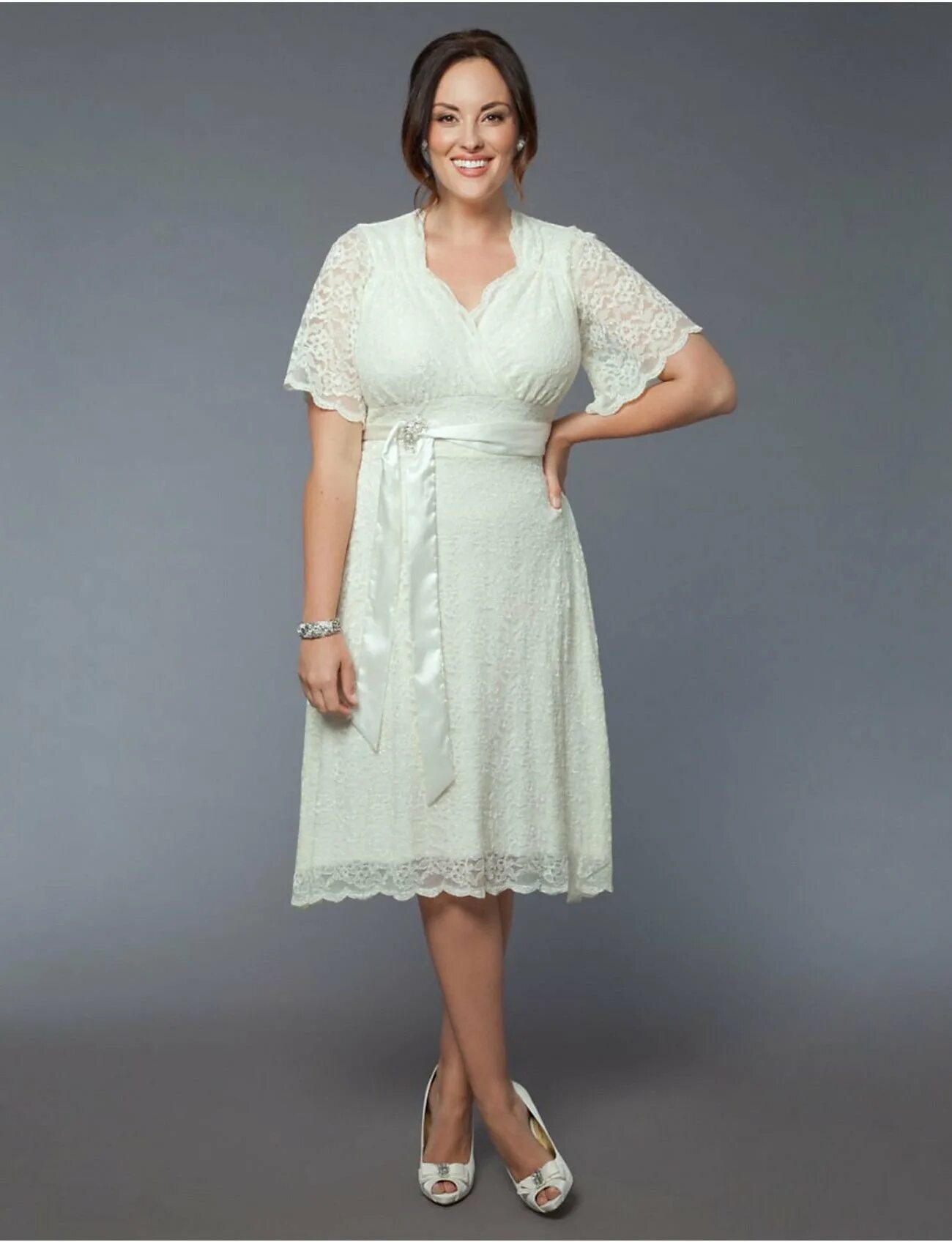 вечерние платья плюс сайз на свадьбу для мамы. вечернее платье плюс сайз для женщин за 50. платье для мамы невесты сайз плюс. женщины мамы полные. женщины мамы полные.