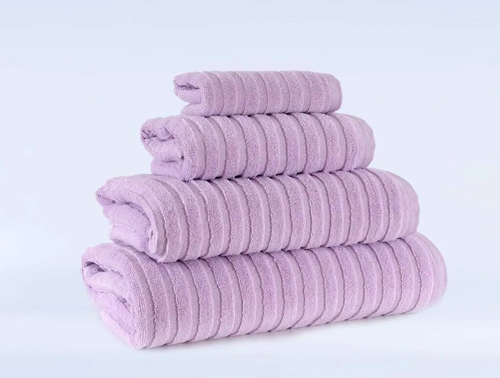 Махровые полотенца спб. Полотенце сиреневое махровое. Полотенце махровое фиолетовое. Лиловое полотенце. Полотенце махровое розовое.