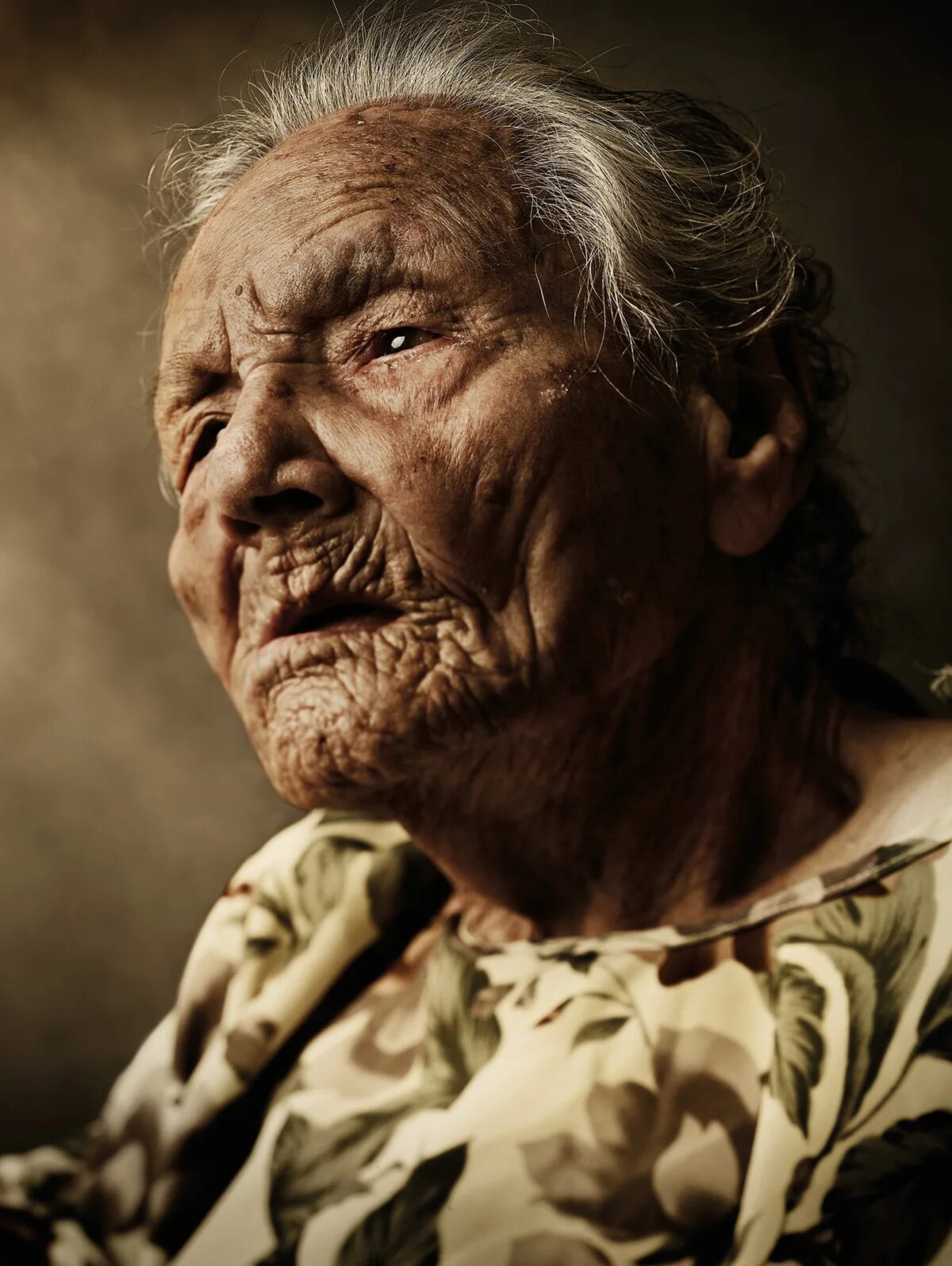Лицо старика. Лицо старого мужчины. Старое лицо. Портрет пожилого мужчины. Портрет старость.