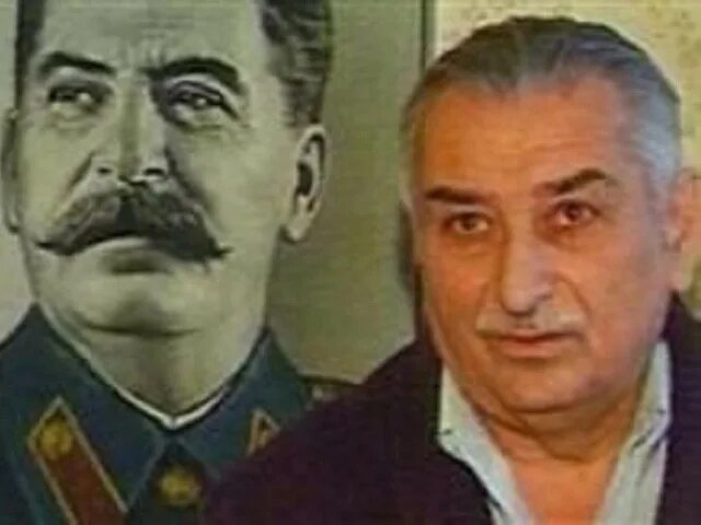 В чем обвиняли сталина. Джугашвили Иосиф Виссарионович правнук. Внук Сталина. Внуки Сталина.