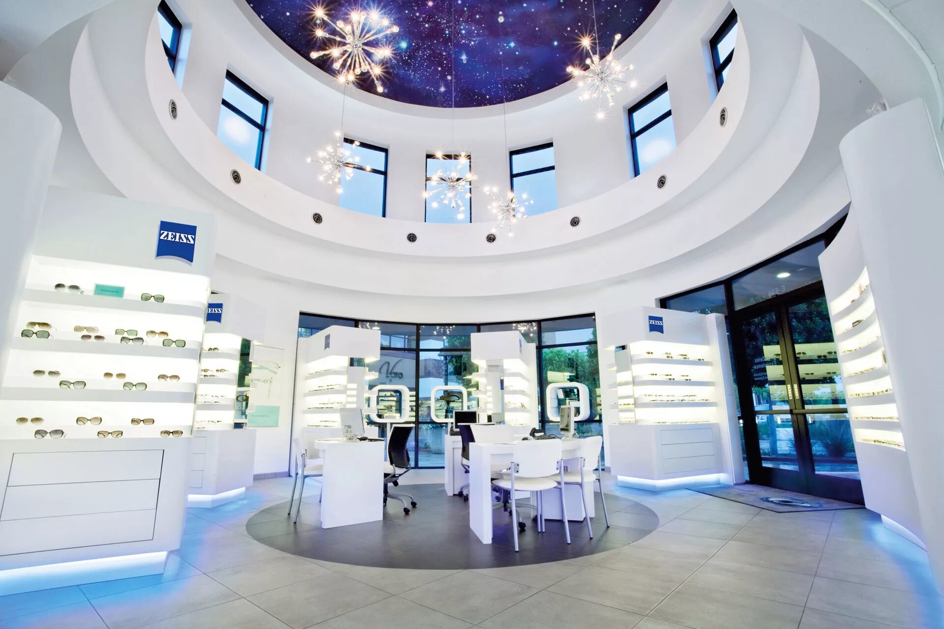 Zeiss афимолл. Лого zeiss vision center. Zeiss москва. Zeiss vision center сургут. Zeiss vision center.