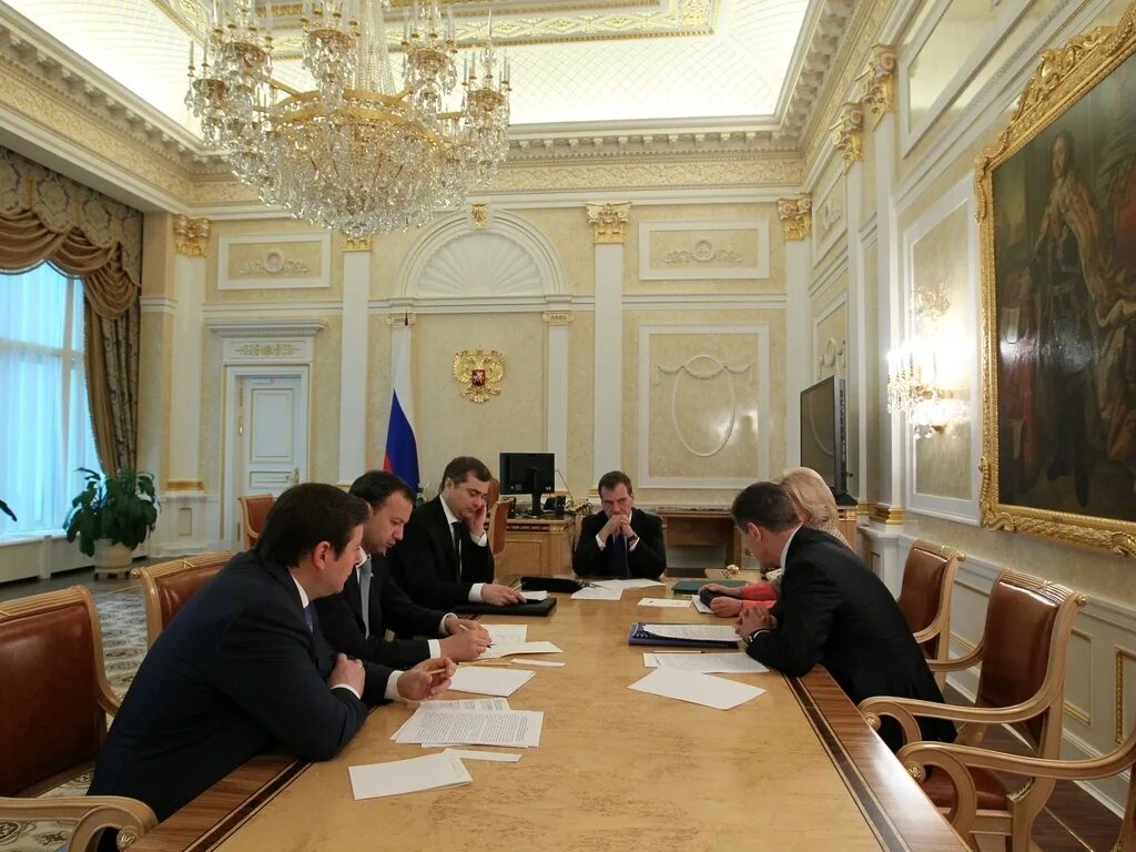 Кабинет Медведева. Кабинет председателя правительства РФ. Кабинет Медведева в белом доме.