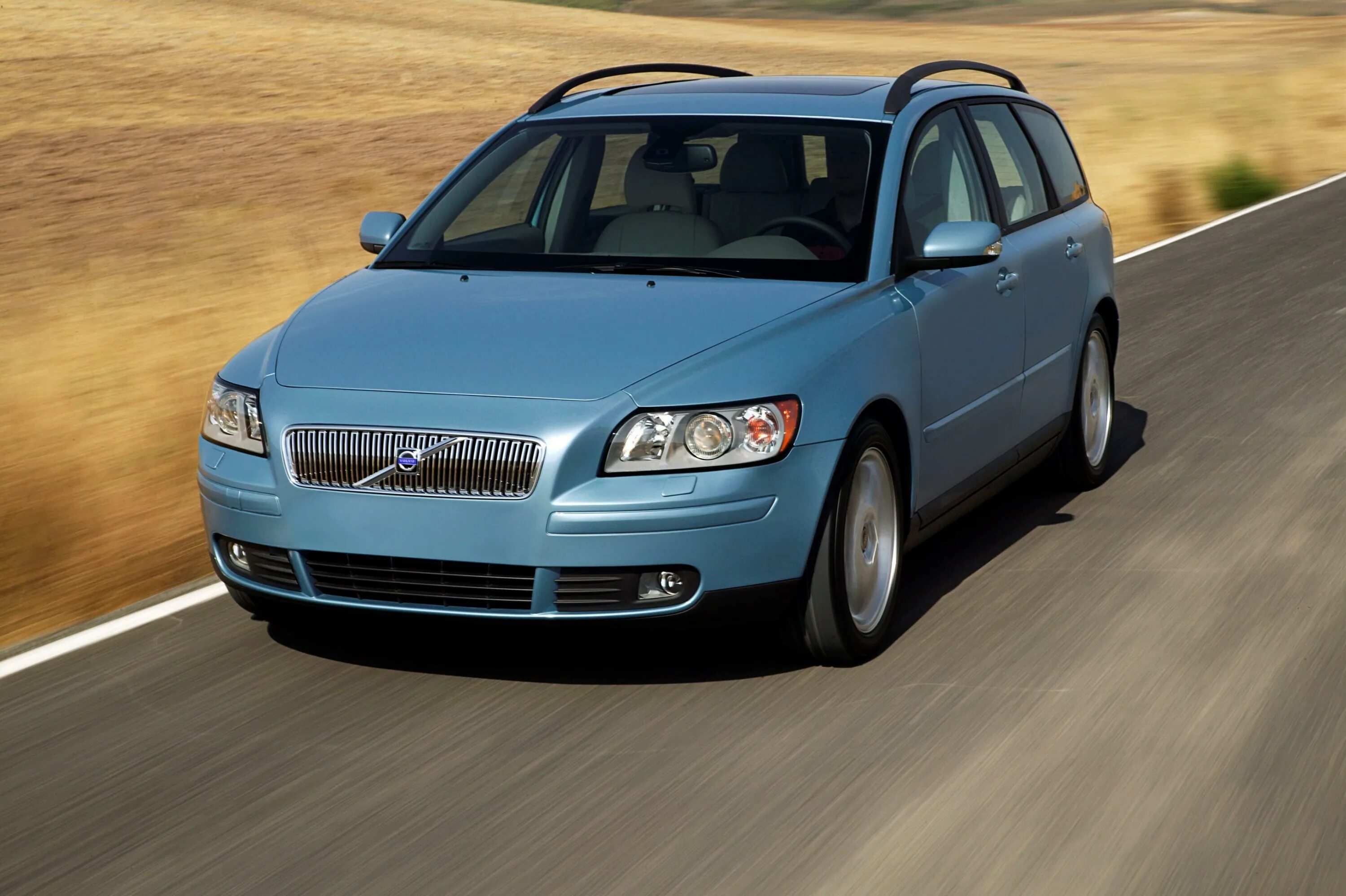 Volvo v50 2004-2012. Volvo v50. Вольво v50 2004. Volvo v50 2006.