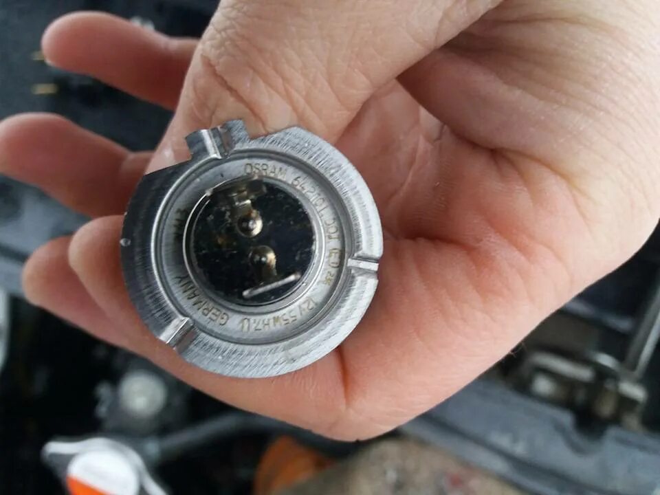 Лампа ближнего света grand vitara 2008. Гранд витара 2008 задние габаритные лампочки. Сузуки гранд витара лампочка поворотн ка. Лампы гранд витара 2008. Лампа ближнего света сузуки sx4 2021.