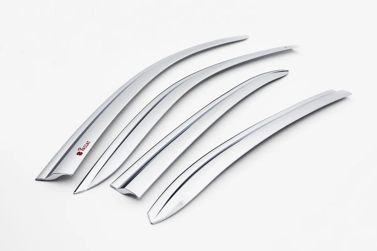 хромированные дефлекторы. дефлектор окон хендай элантра. дефлекторы окон sunvisor для kia. дефлекторы autoclover церато. ветровики на форд фокус 3 седан хром.