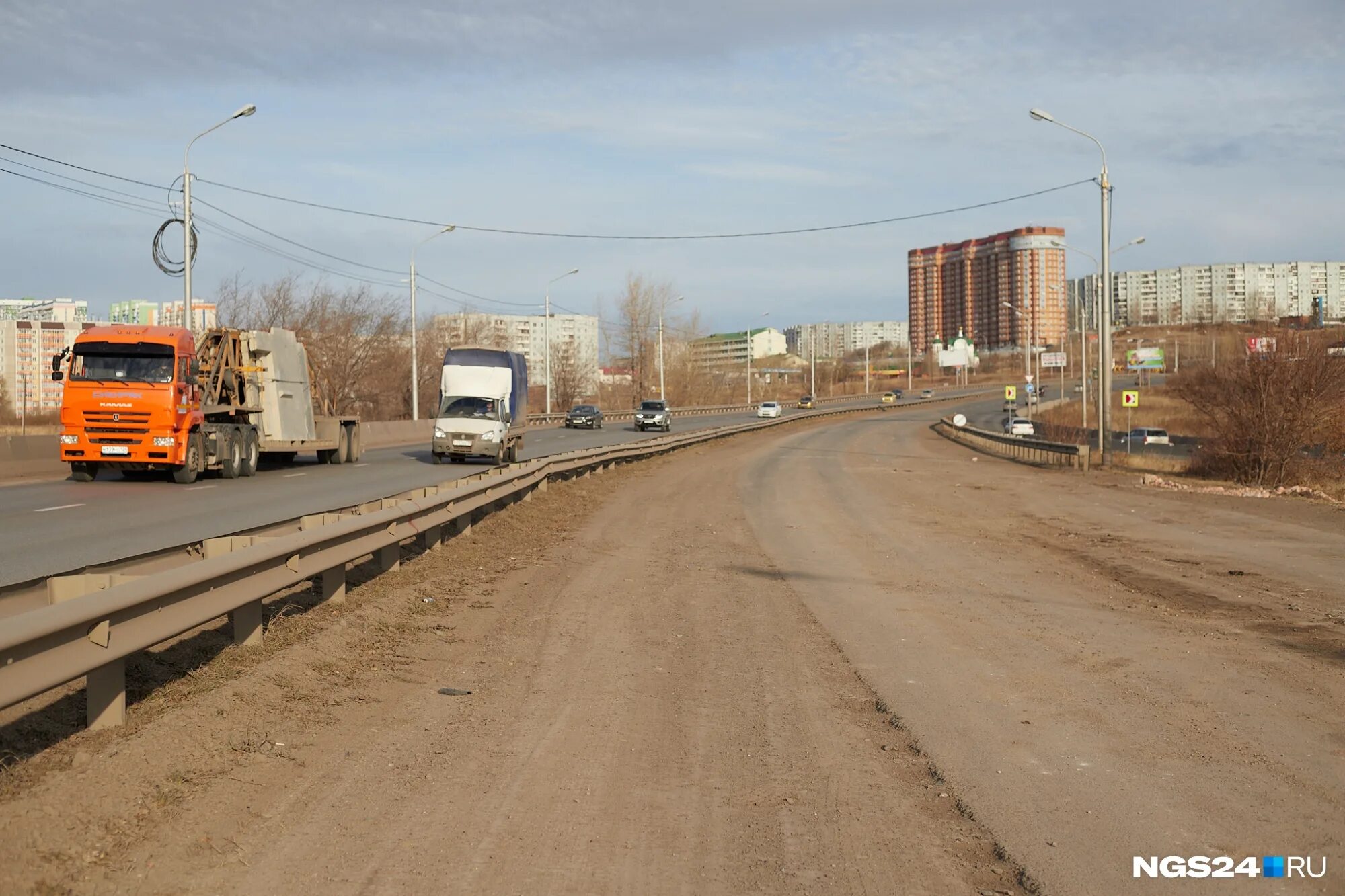 Енисейский тракт 12км. Енисейский тракт красноярск. Енисейский тракт красноярск. 1. Кафе араик енисейский тракт.