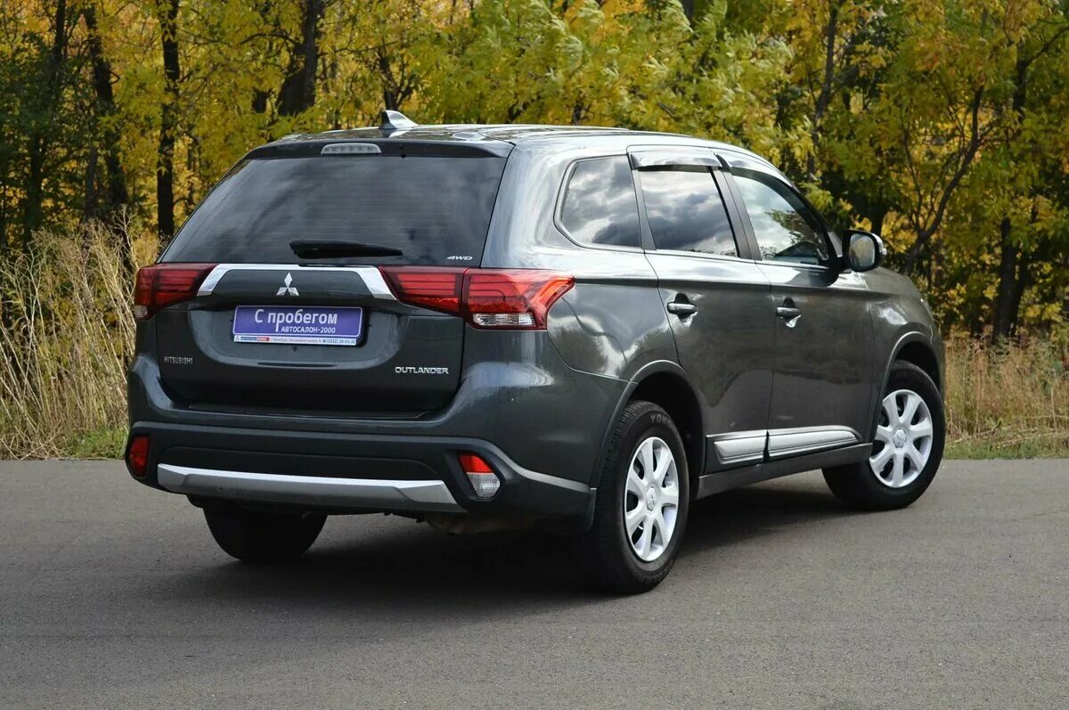 Mitsubishi outlander 5. Митсубиси Аутлендер 3. Аутлендер 3 2017. Mitsubishi Outlander 3 2021. Для аутлендера 3.