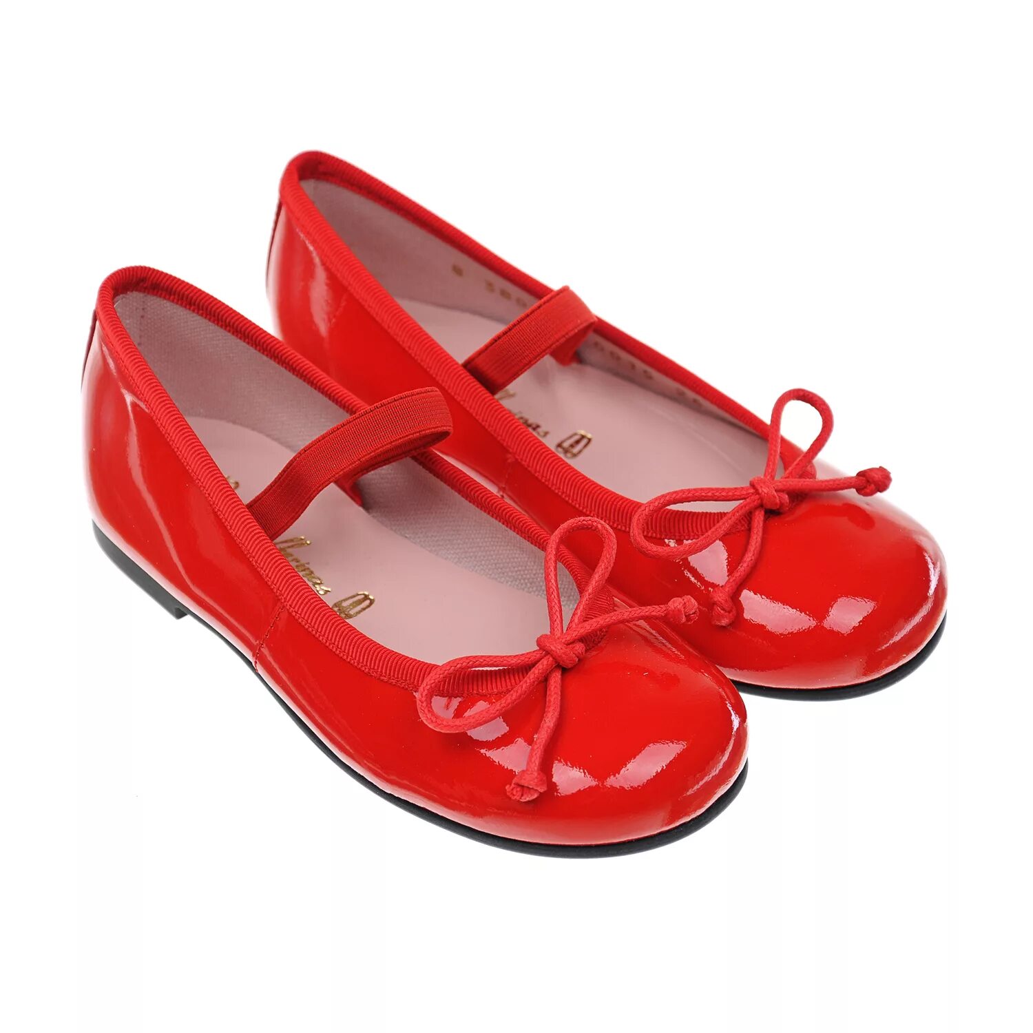 Красные туфли для девочки. Туфли pretty ballerinas. туфли для девочки pretty ballerinas. красные лаковые туфли для девочки.