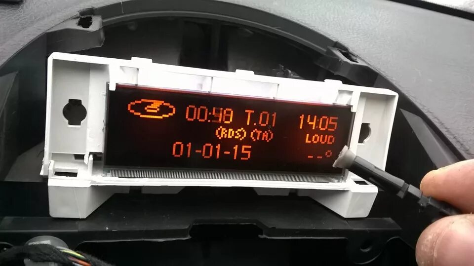 Дисплей бортового компьютера пежо 307. Бортовой компьютер пежо 307сс. Дисплей бортового компьютера пежо 307. Дисплей бортового компьютера пежо 307. Бортовой пежо 307.