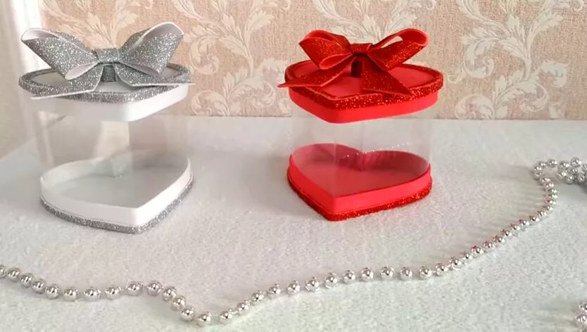 Коробочка из бутылки. Подарочная упаковка своими руками из пластиковых бутылок. Коробочки из пластиковых бутылок. Упаковки из пластиковых бутылок. Коробочка из пластиковой бутылки.