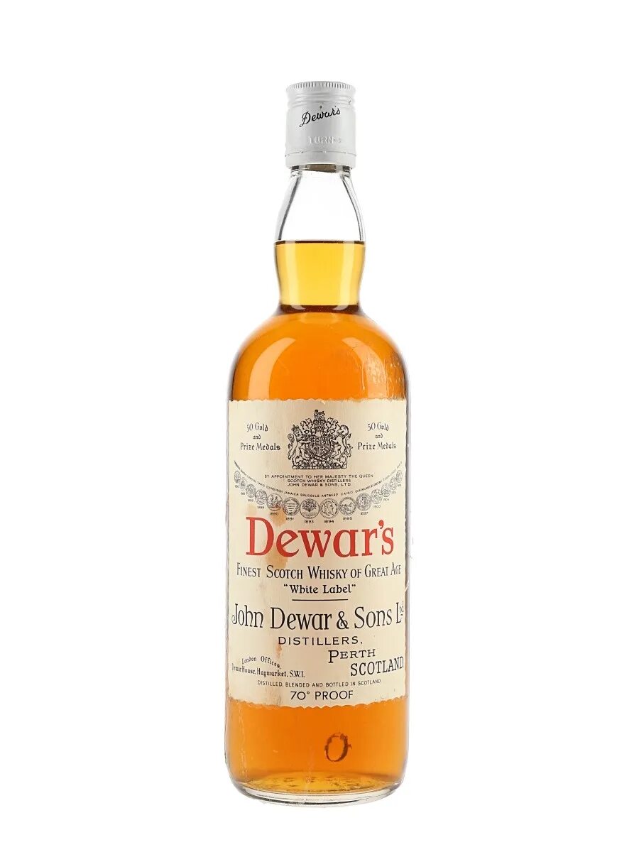 Royal park виски. Дюарс Уайт лейбл. Виски Dewar's White Label. John Dewar sons Ltd White Label. Dewars Finest Scotch Whisky White Label.