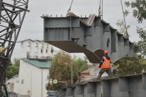 Против постройки