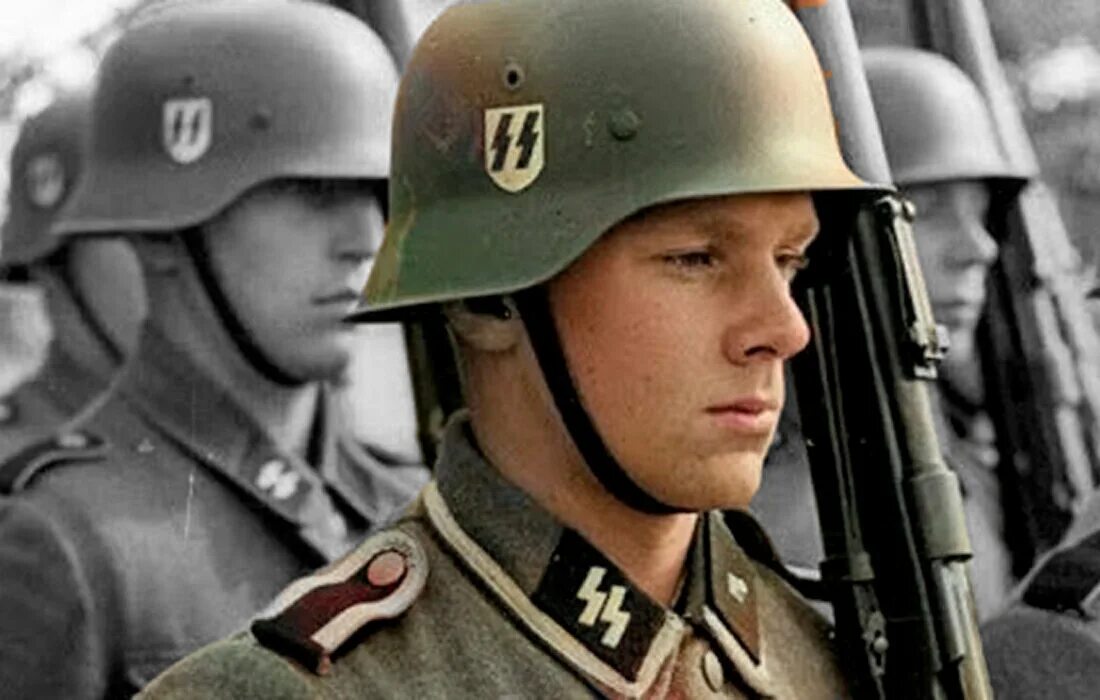 Солдаты Waffen SS. Солдат СС Вермахт. Waffen SS (войска СС).. SS 3 Рейх. Написать сс