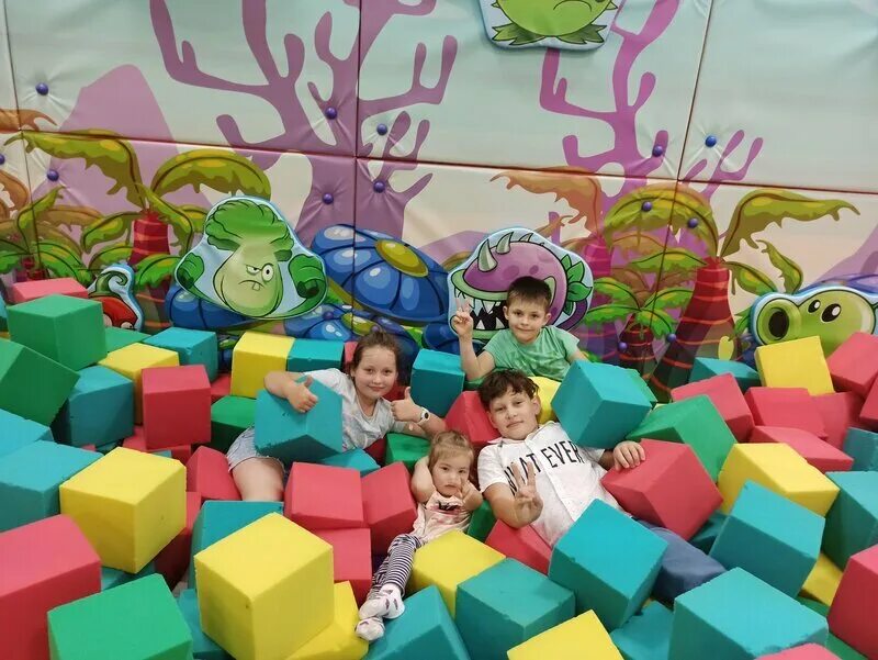 Limpopo park, children's playroom, Russia, Feodosiya, Krymskaya ulitsa, 84 - Yan