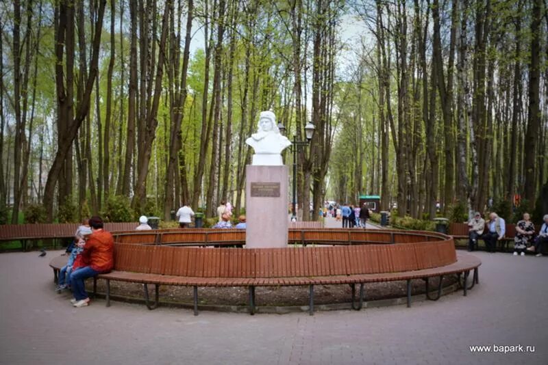 Бабушкинский парк Москва. Бабушкинский ПКИО. Бабушкинский ПКИО В Москве. Памятник бабушкину в Бабушкинском парке. Бабушкинский сад