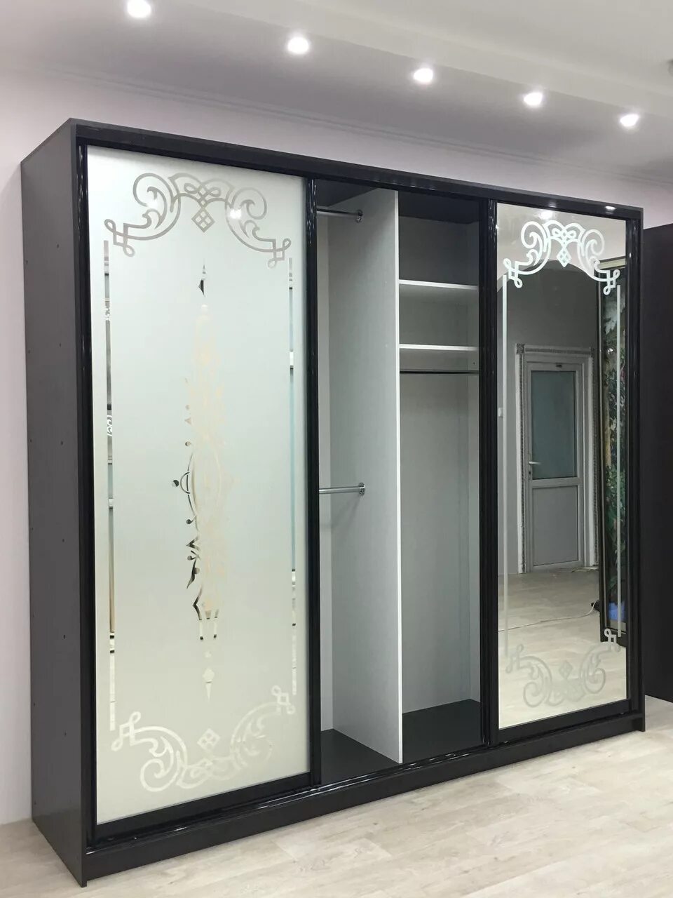 Киргу шкафы махачкала. Киргу шкафы махачкала. Красивые классические шкафы. Шкаф купе в киргу в дербенте. Шкаф купе в киргу в дербенте.