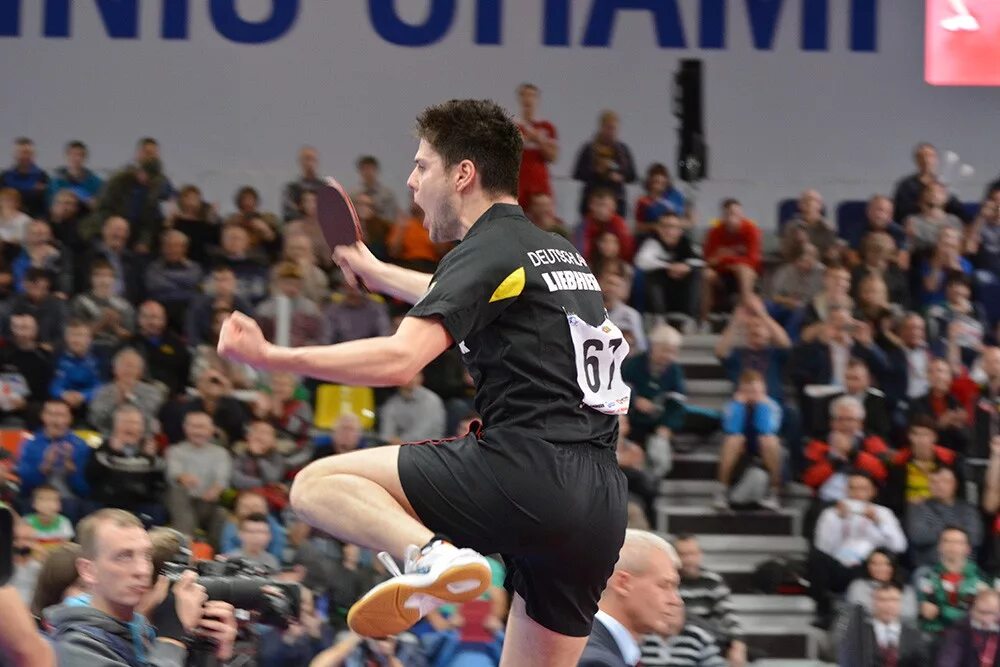 Овчаров инстаграм. Овчаров инстаграм. Овчаров теннисист. Настольный теннис dimitrij ovtcharov. Овчаров настольный теннис.