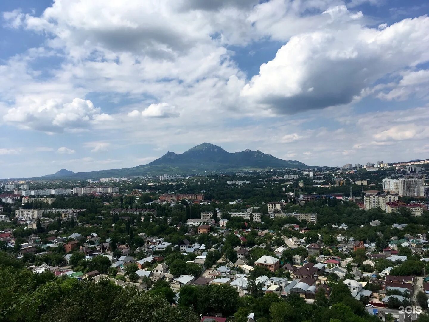 Поселки ставропольского края фото. Посёлок Горячеводский Пятигорск. Горячеводск Пятигорск. Горячеводская площадь Пятигорск. Город Горячеводск Ставропольского края.