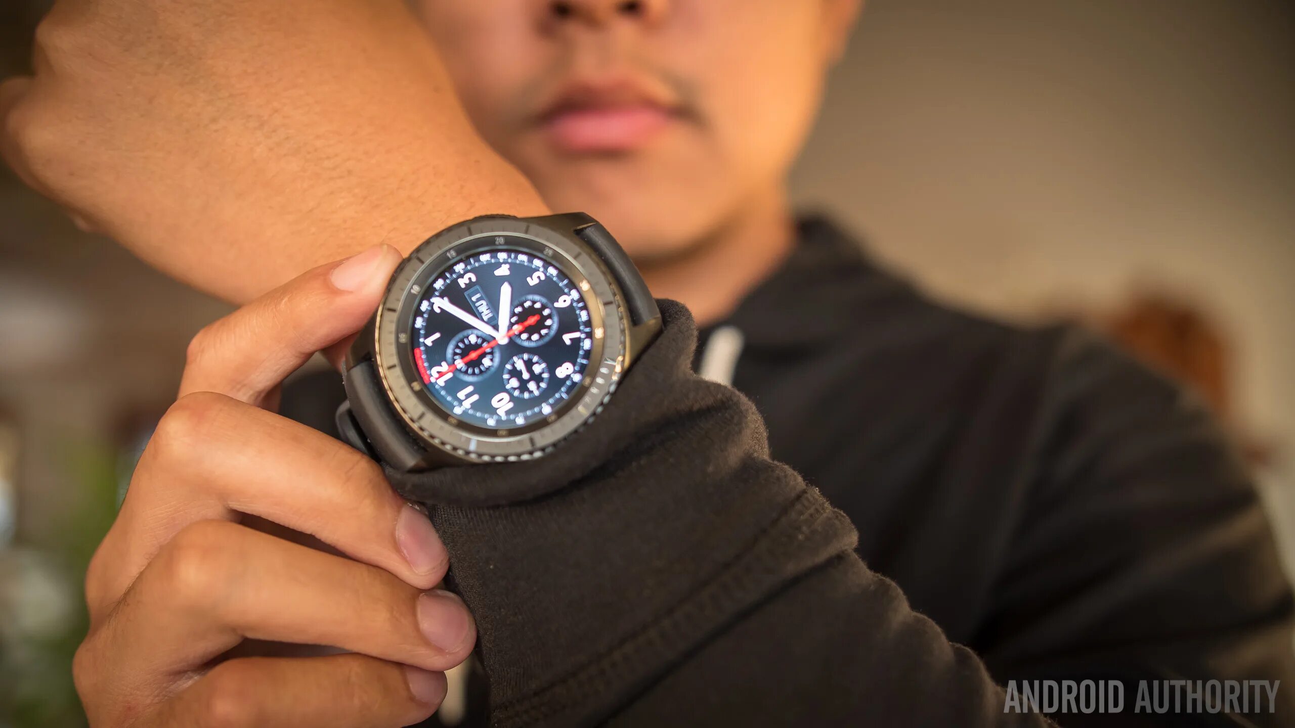 Измерение давление часами самсунг. Samsung s3 Frontier циферблаты. Breitling Gear s3. Gear s3 враги. Samsung Gear s3 размер.