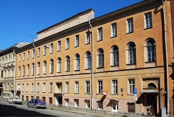 Моховая 38 санкт-петербург. Глазной центр 7 на моховой 38 здание. Улица моховая 38 спб. Сайт глазного центра на моховой 38. Моховая 38 санкт-петербург.