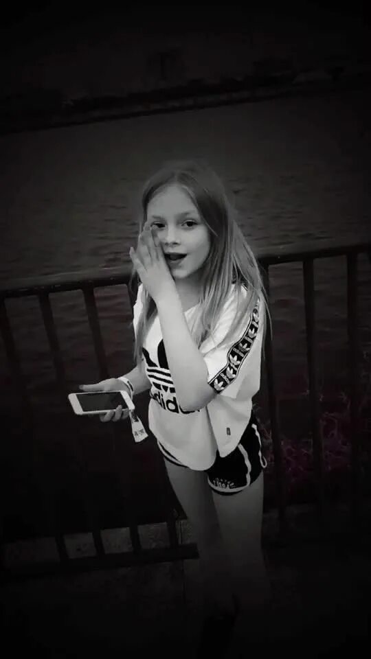 Brooke marsden. Лорен мардсен. Marsden it brooke. Beautybrooke123 marsden it younow. Даниэлла чавес 18.