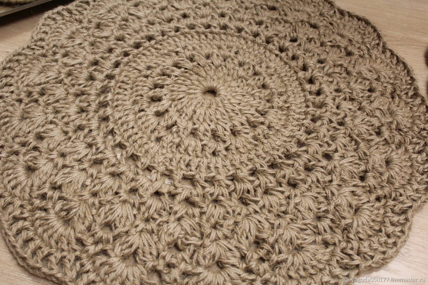Pin de Renáta Ollé em שטיחים Jogo banheiro croche grafico, Mandala de crochê, So