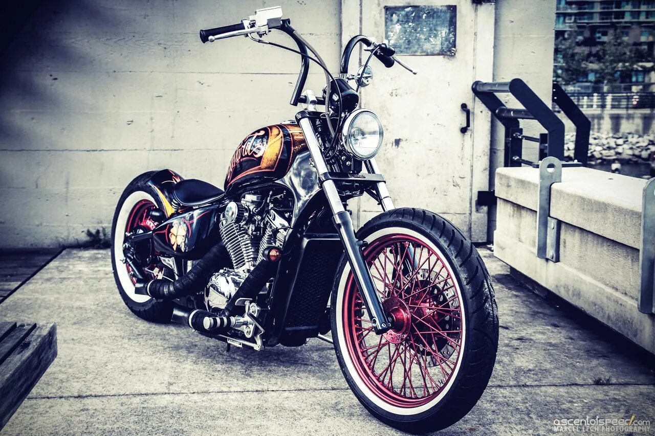 Что значит custom. Honda steed custom bobber. honda steed кастом. honda steed боббер. хонда стид чоппер кастом.