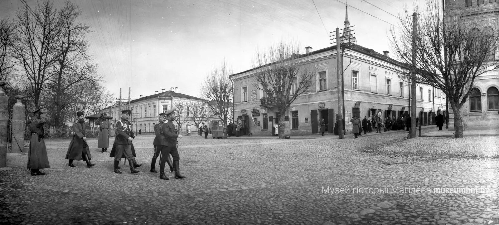 Запись могилев. Николай 2 в могилеве. николай 2 в могилеве фото. ставка николая 2 в могилеве.