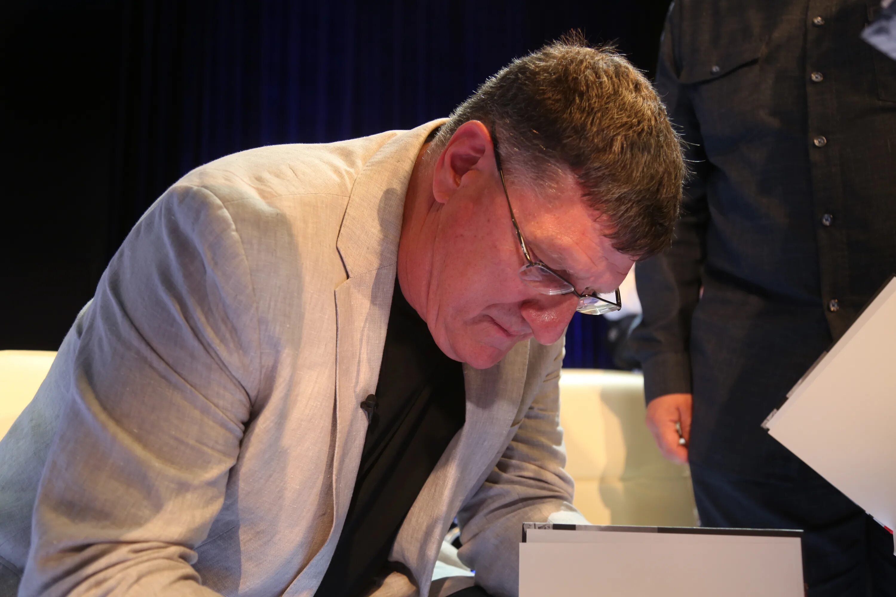 Скотт риттер пророссийский. Скотт риттер в чечне 2024. Скотт риттер в чечне 2024. Скотт риттер пророссийский. Скотт риттер в чечне 2024.