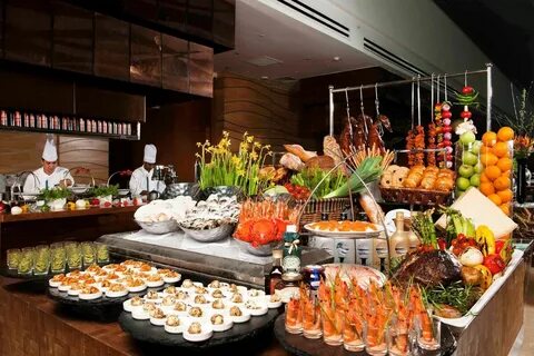 Туристов в Турции предложили не баловать разнообразием на шведских столах