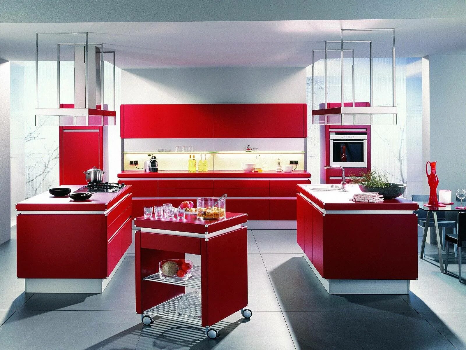 Красная кухня икеа. Кухня в Красном цвете. Красная кухня в интерьере. Красный цвет в интерьере кухни.
