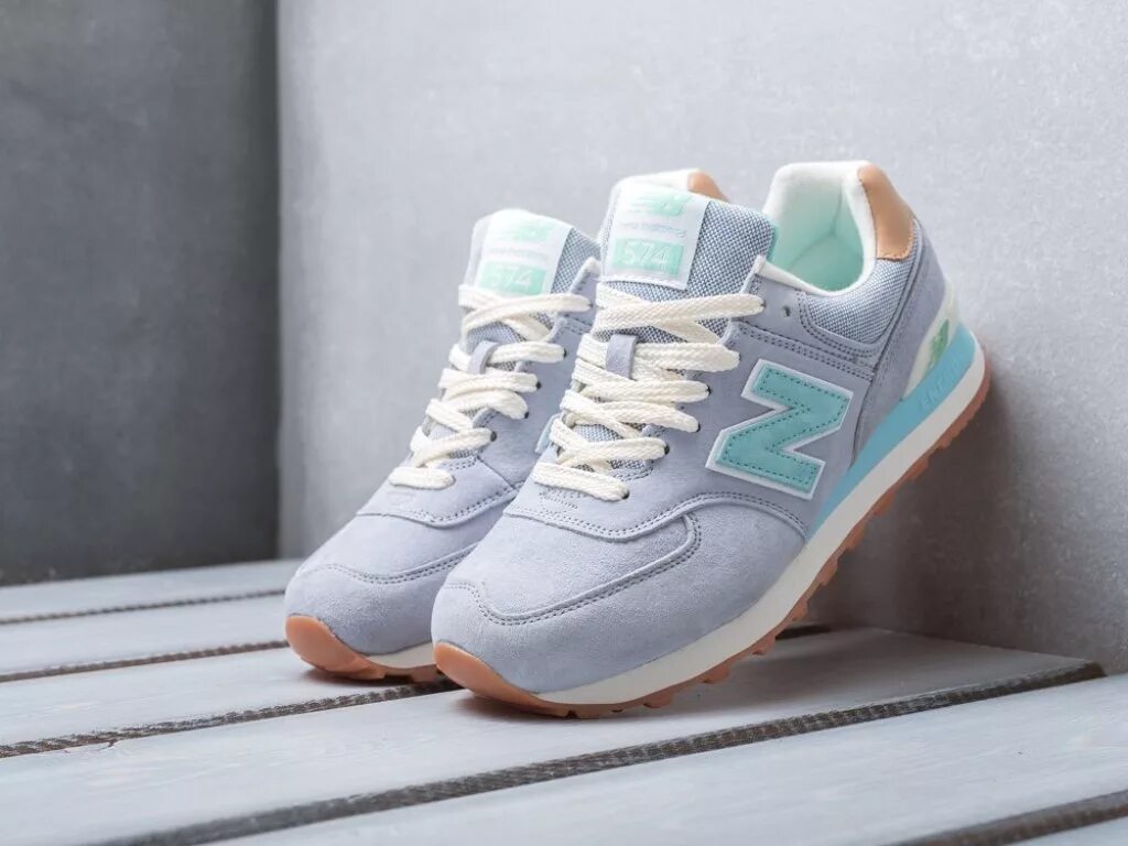 Кроссы new balance. Найк Нью баланс 574. Кроссовки найк Нью бэланс 574. Нью бэланс 574 женские оригинал. Кроссовки New Balance женские 2023.