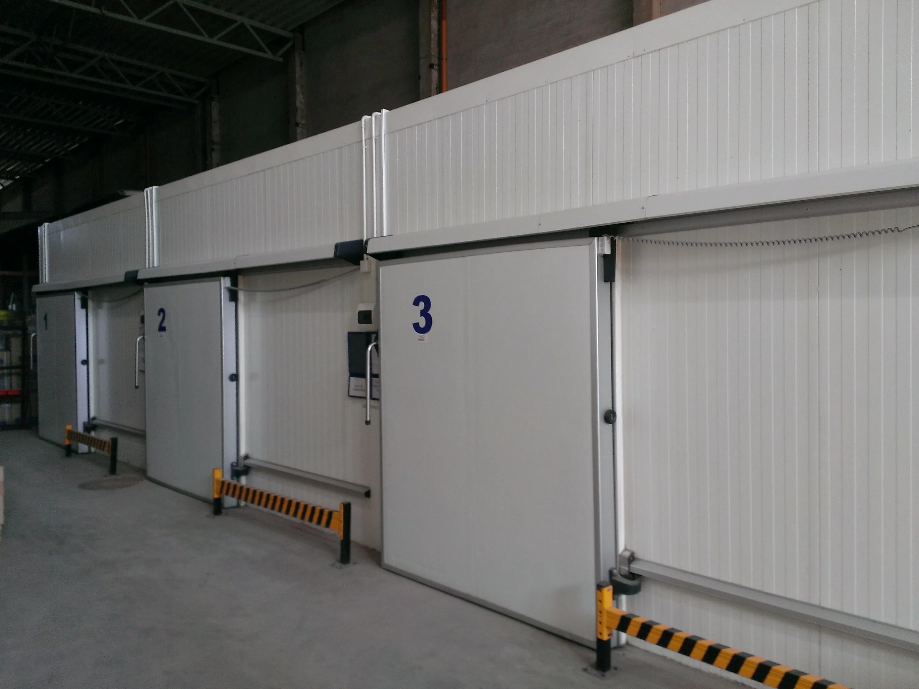 холодильные сэндвич панели. Pir панели профхолод. холодильная камера 100 м3. холодильные сэндвич панели. сборная холодильная камера из сэндвич панелей.