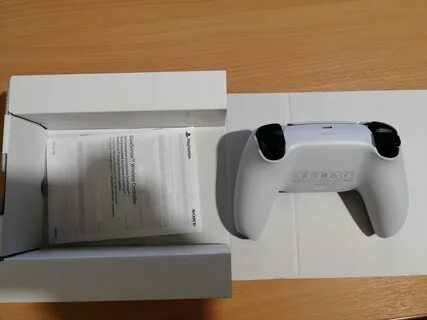 Dualsense white
