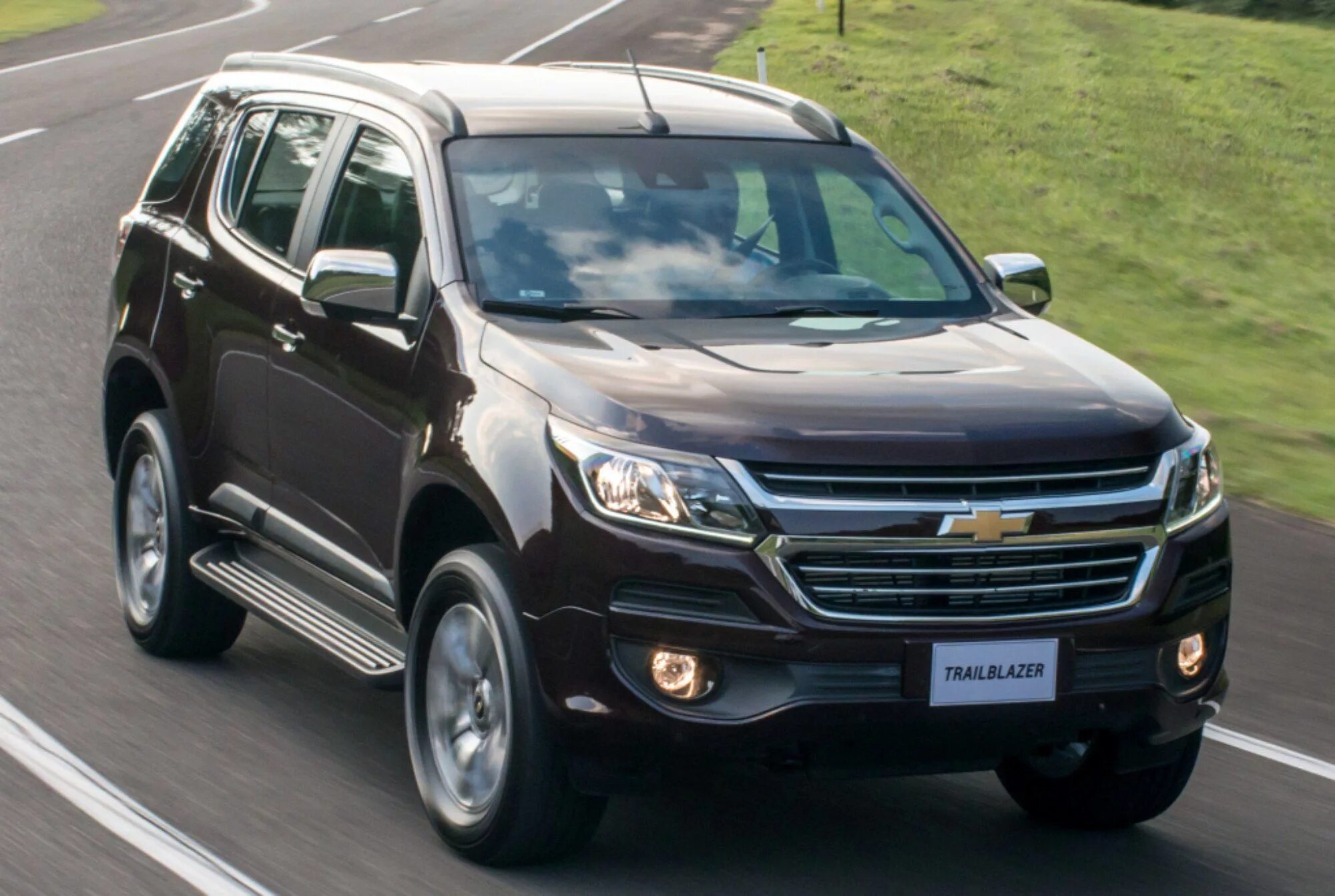 Trailblazer animation pining for kim. Chevrolet trailblazer. chevrolet trailblazer 2016. шевроле трейлблейзер 2025. chevrolet trailblazer 2.
