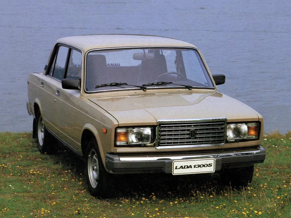 Первый седьмой. ВАЗ-2107 «Жигули». Lada 1300s. Lada 2107. ВАЗ 2107 ранняя.