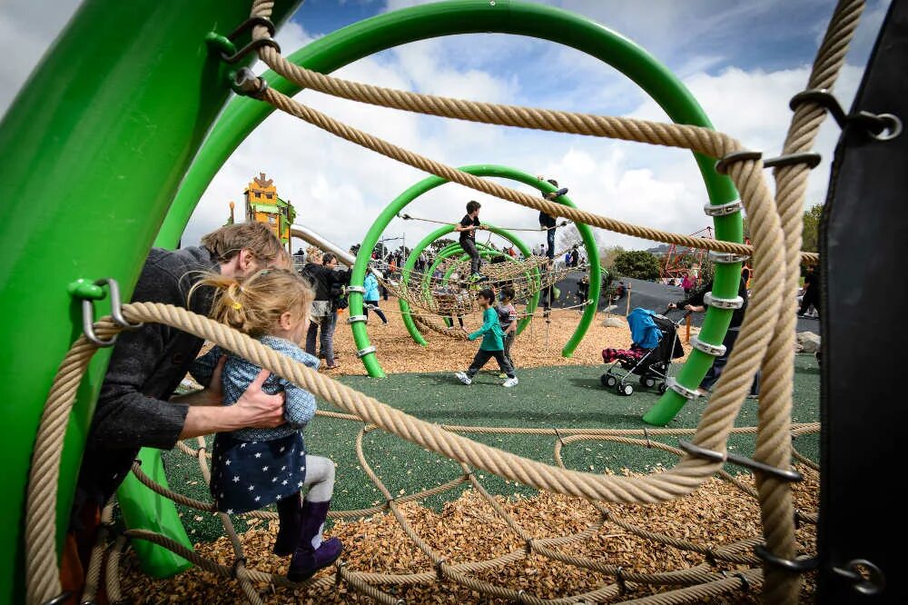 Flip people playground. Фото people Playground. Крепость people Playground. Вертолёт в people Playground. Гостомель people Playground.