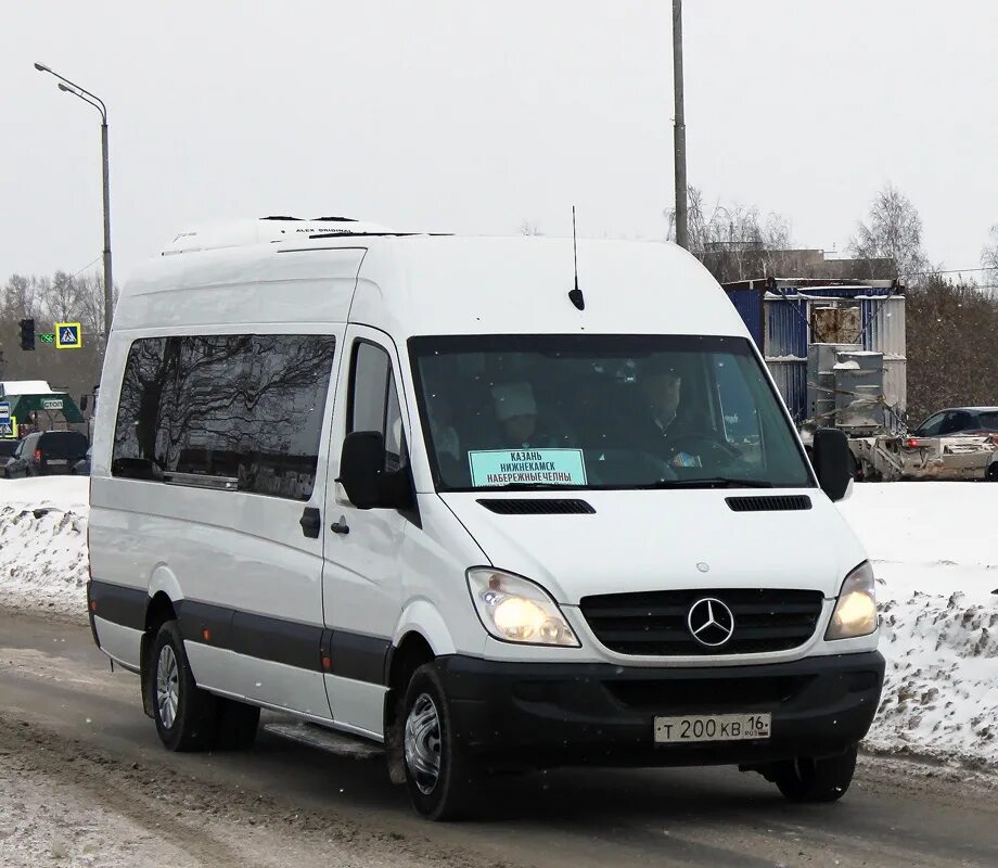 Автобус нижнекамск альметьевск. Луидор-22360c MB Sprinter Татарстан. Мерседес Чистополь Казань. Маршрутки Казань Нижнекамск. Автобус Нижнекамск Казань.