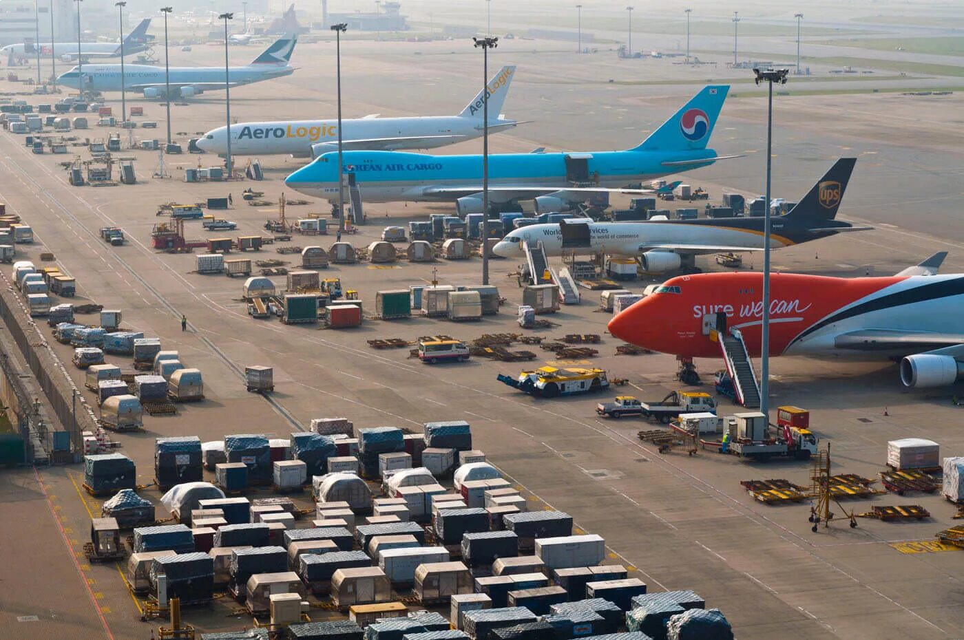 Hong Kong Air Cargo. Hong Kong Cargo Airport. Air Cargo Terminal. Грузовой аэропорт. Грузовой аэропорт телефон