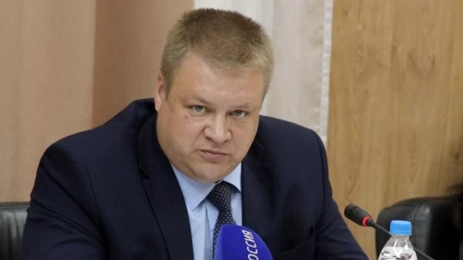 Управление жкх калуга. Достоевского 49. Управление жкх калуга достоевского 49а. Колесов калуга горуправа. Виктор устинов калуга.