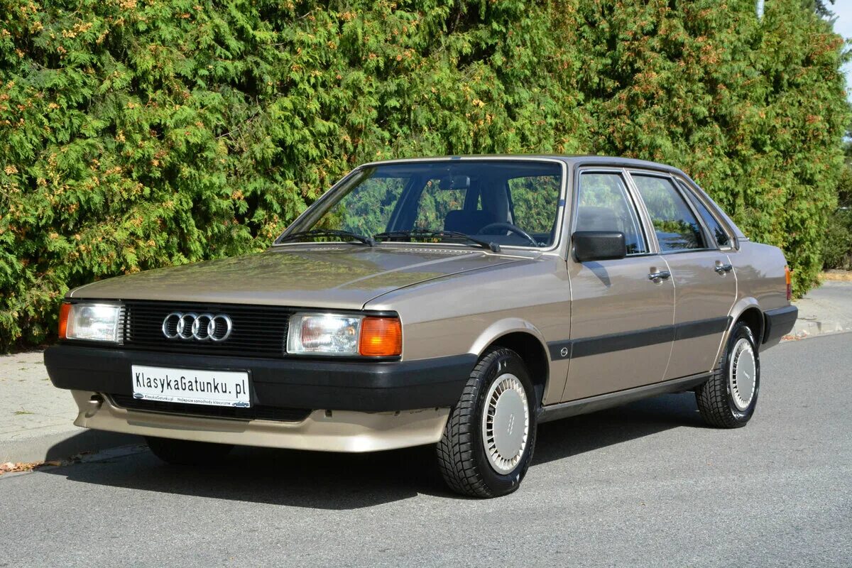 Ауди 80 б2. Ауди 80 b2. Ауди 80 б2 1984. Audi 80 d2. Куплю ауди б 2