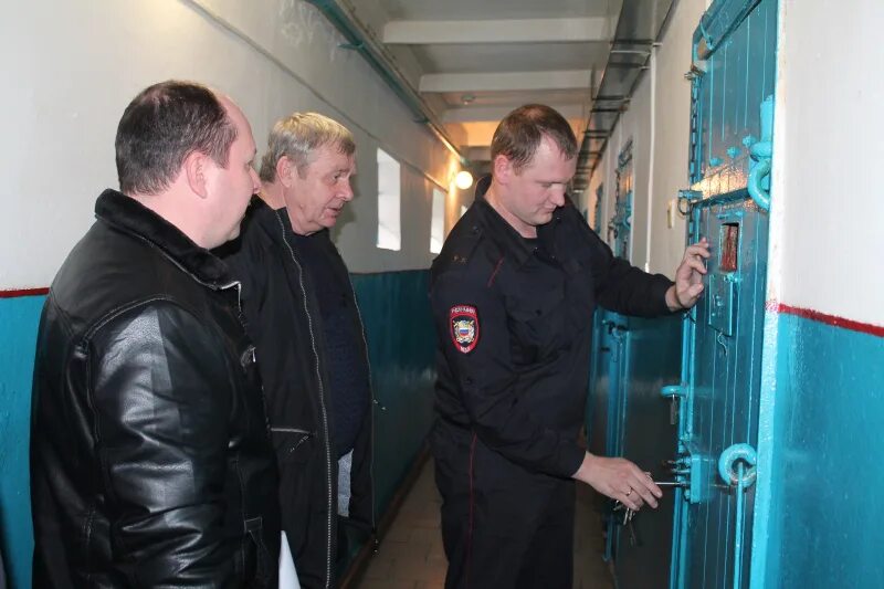 Специальный приемник для лиц. Спецприёмник электросталь. спецприемник административно задержанных электросталь. спецприёмник для административно задержанных чайковский. спецприемник в староминской.
