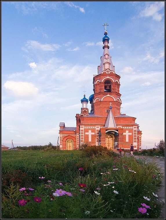 Красноярка алтайский край усть пристанский. Коробейниково Алтайский край Церковь. Коробейниково Усть-Пристанский район. Усть-Пристанский район село Коробейниково. Церковь в Алтайском крае село Коробейниково.